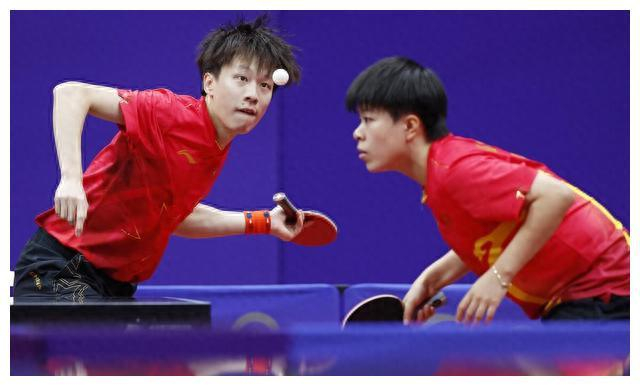 对于球迷和 对于球迷和