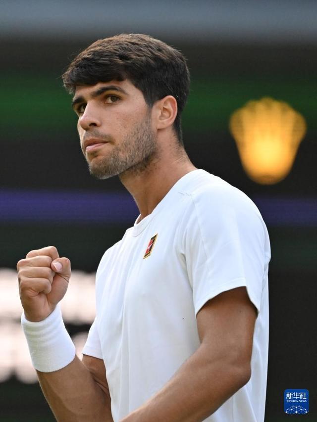 综合了力量 综合了力量